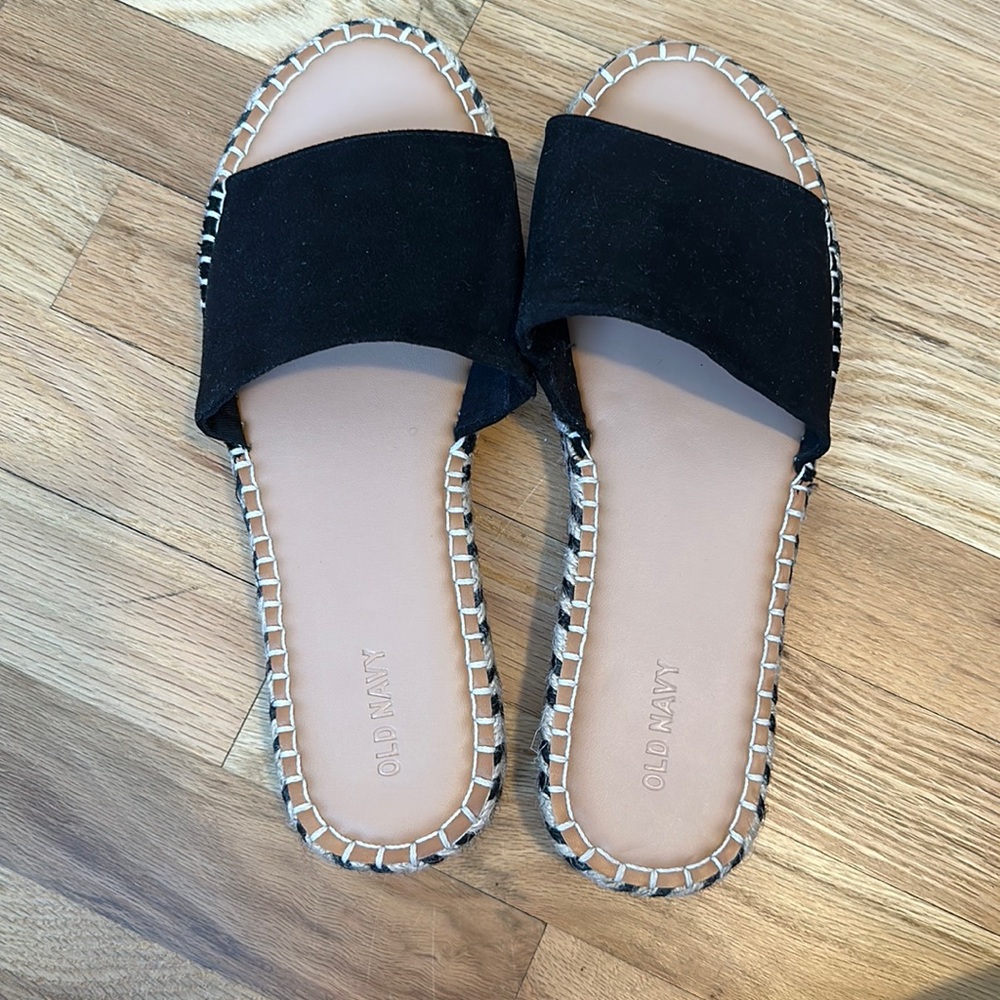 Old Navy Sandals
